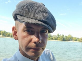 Toy naked LeslieFleur